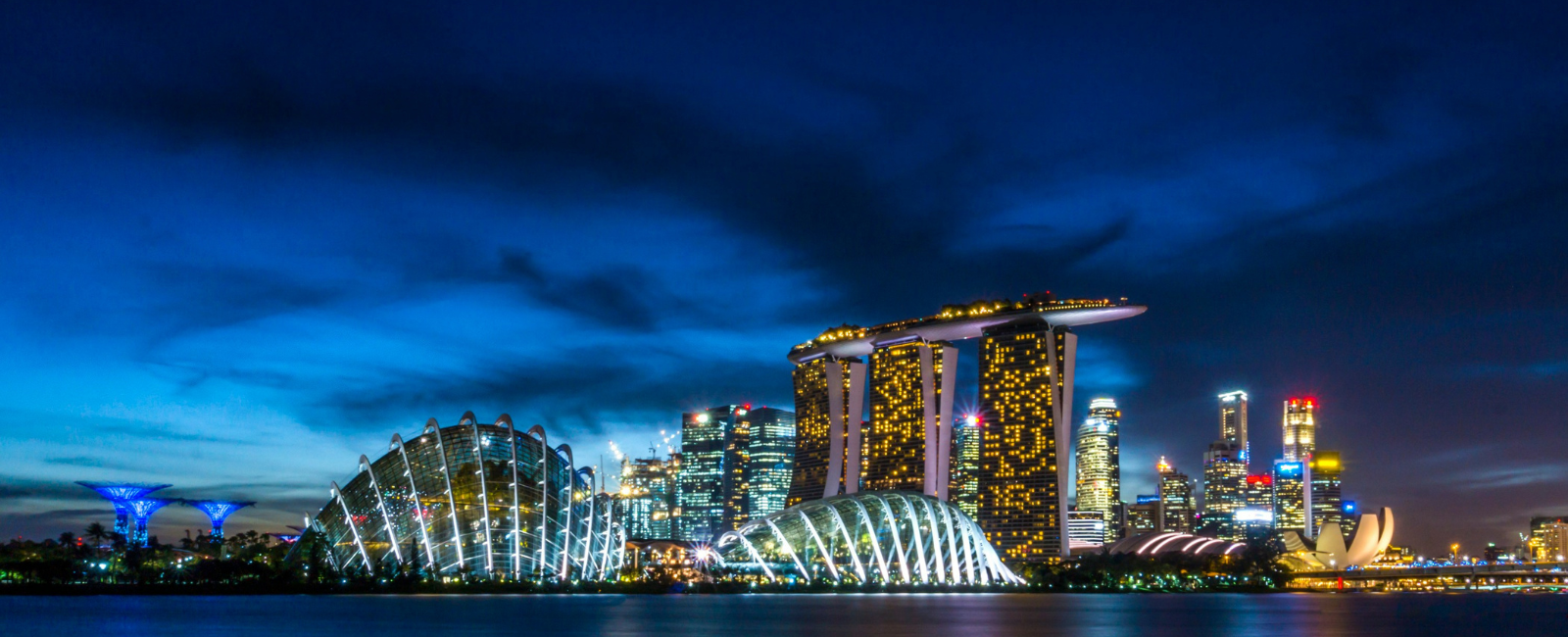 Singapore Marina Bay wide shot from water